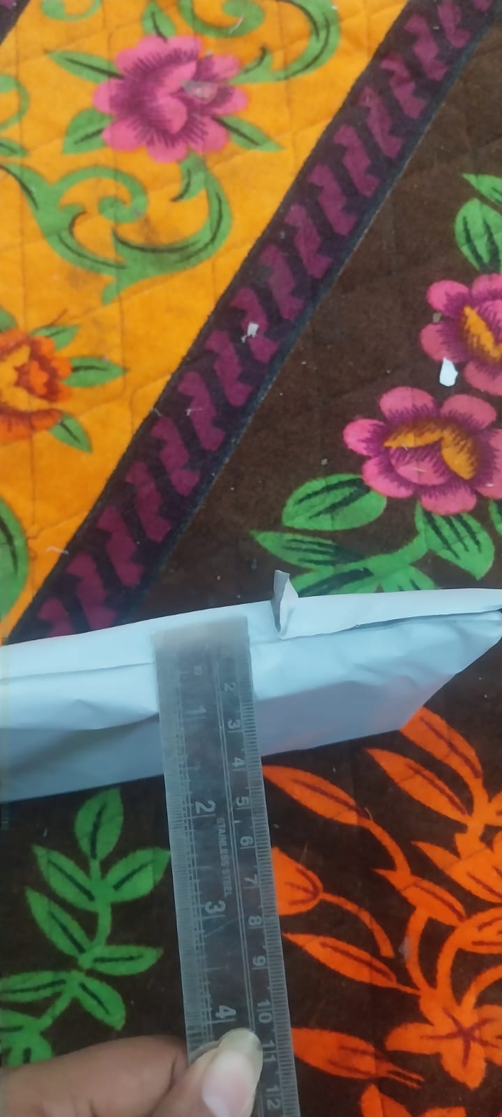 Sank Magic Practice Copybook (4 Books,1 Pen,1 Grip,10 Refill)