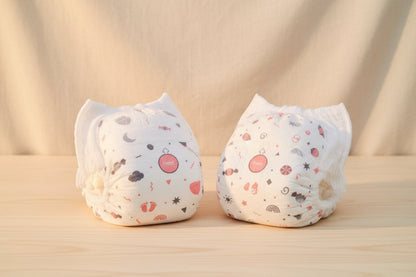 The Gir Farmer baby diapers size S with cute patterns for soft and comfortable protection