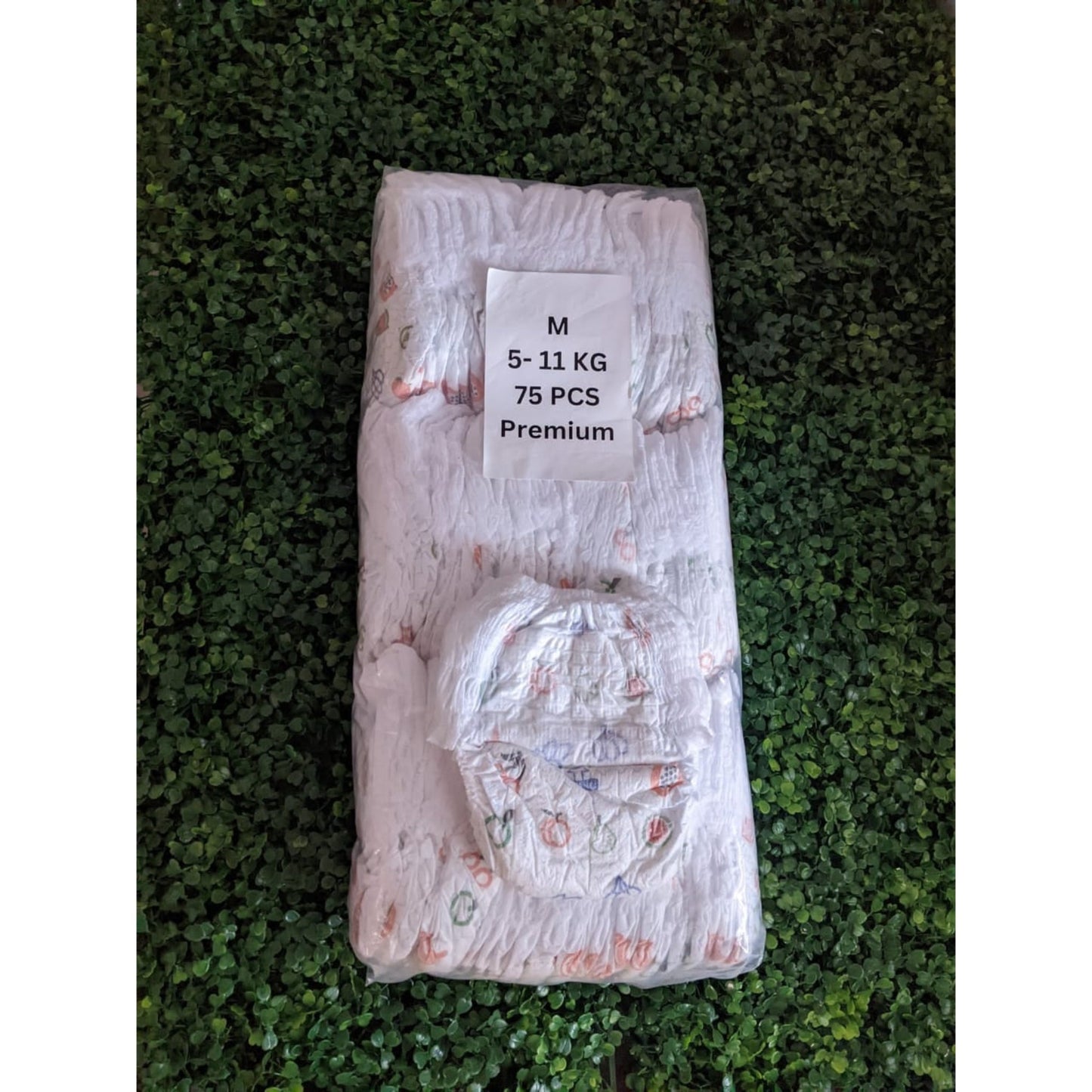 Pack of THE GIR FARMER organic baby diapers medium, 75 pieces, for babies 5-11 kg